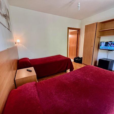 Hostal Madrazo Barcelona Ngoại thất bức ảnh