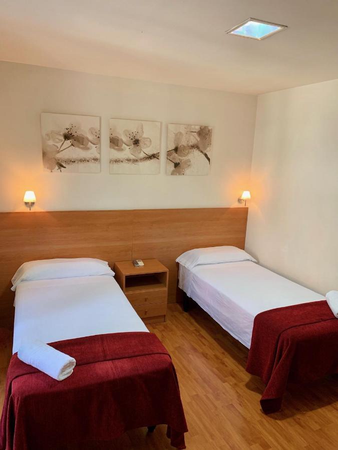 Hostal Madrazo Barcelona Ngoại thất bức ảnh