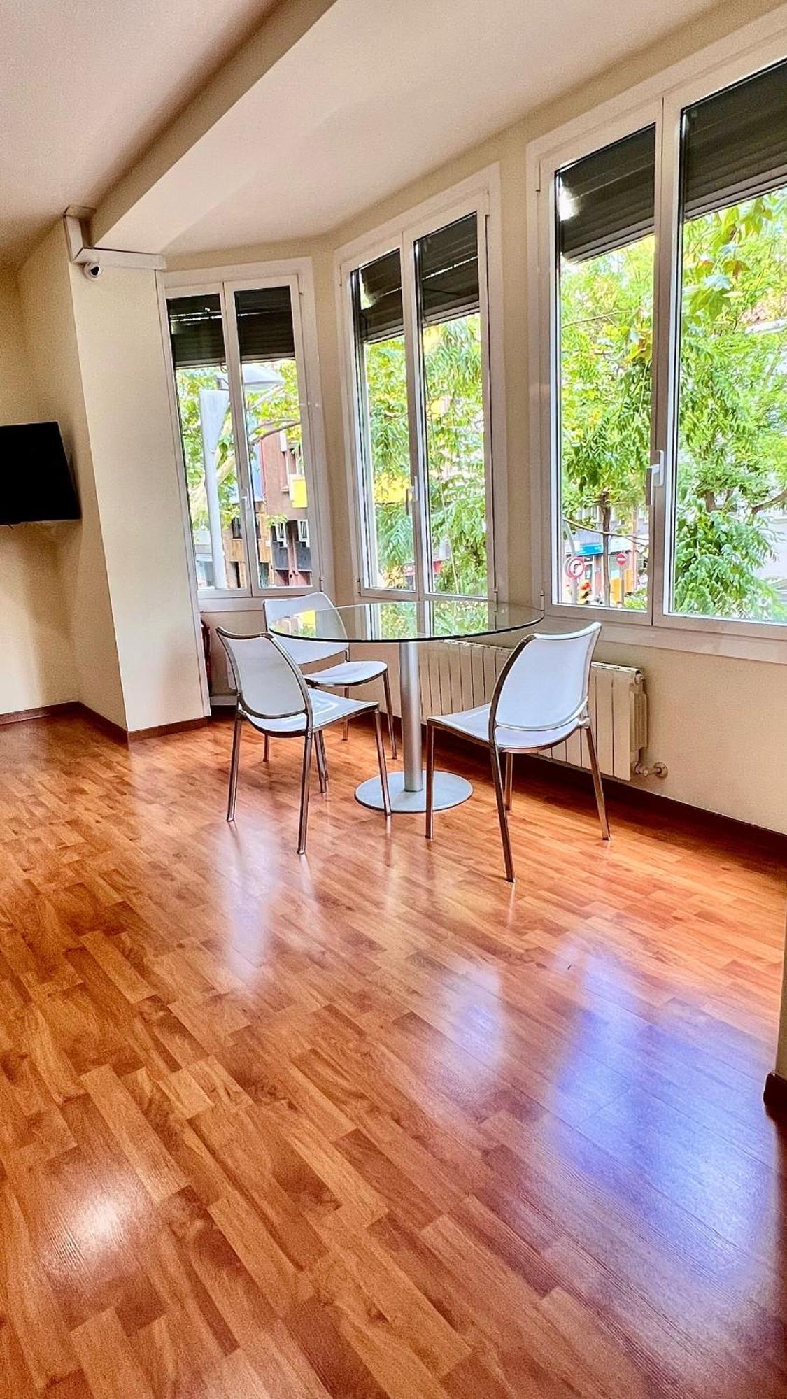 Hostal Madrazo Barcelona Ngoại thất bức ảnh