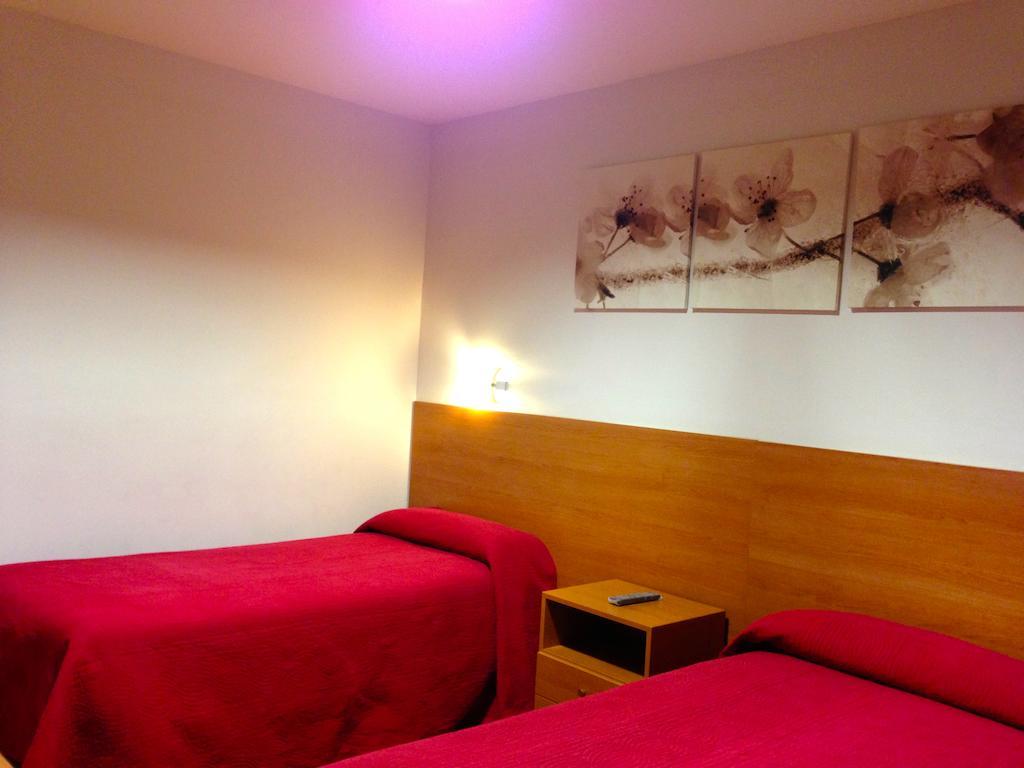 Hostal Madrazo Barcelona Ngoại thất bức ảnh