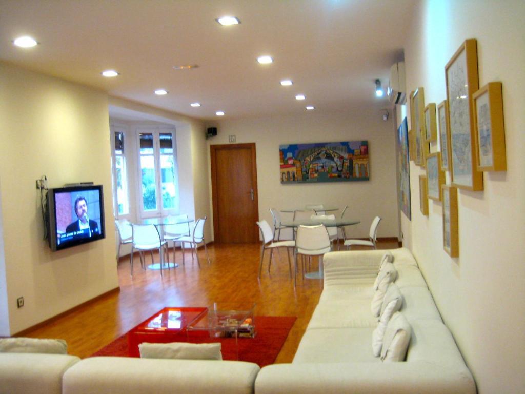 Hostal Madrazo Barcelona Ngoại thất bức ảnh